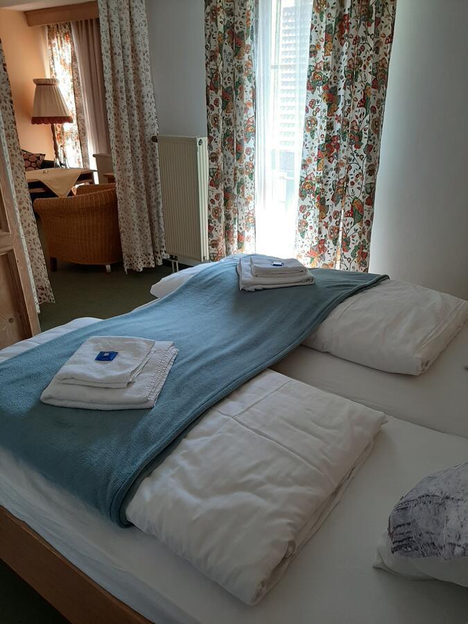 Hotel Landgasthof Frankenstern Goessweinstein Eksteriør bilde