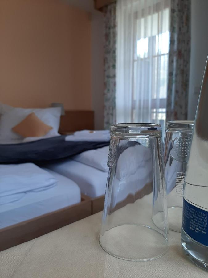 Hotel Landgasthof Frankenstern Goessweinstein Eksteriør bilde